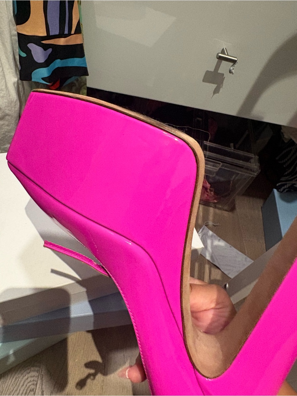 Valentino Fuchsia Patent Platform Pumps with Ankle Strap - Picture 9 of 10